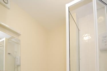 1 bed studio, 18 Camden Street, City Centre, Plymouth, PL48NW - Image 7
